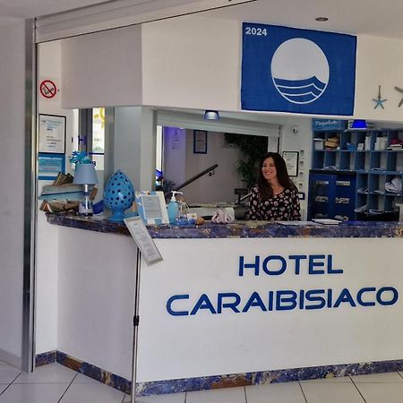 Hotel Caraibisiaco sul mare San Pietro in Bevagna Esterno foto