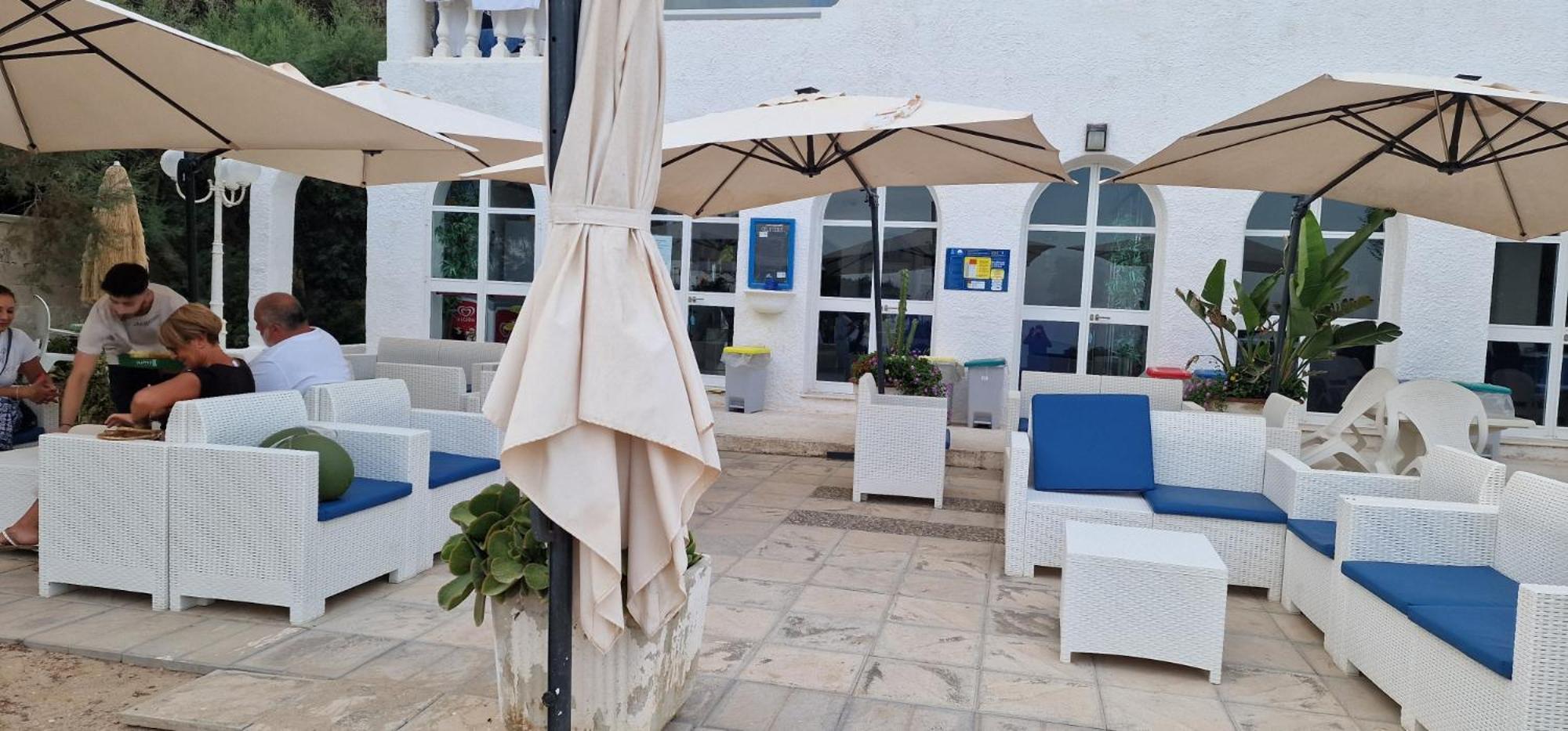 Hotel Caraibisiaco sul mare San Pietro in Bevagna Esterno foto
