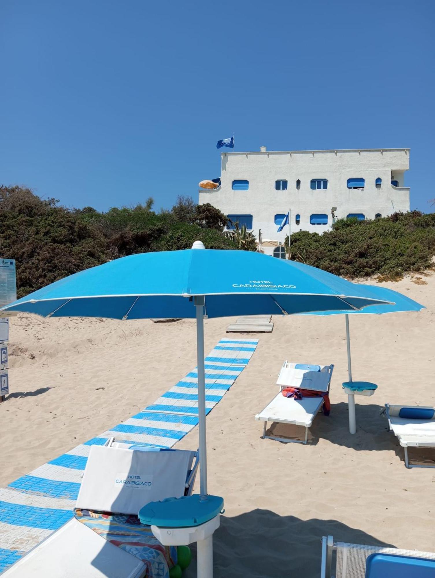 Hotel Caraibisiaco sul mare San Pietro in Bevagna Esterno foto