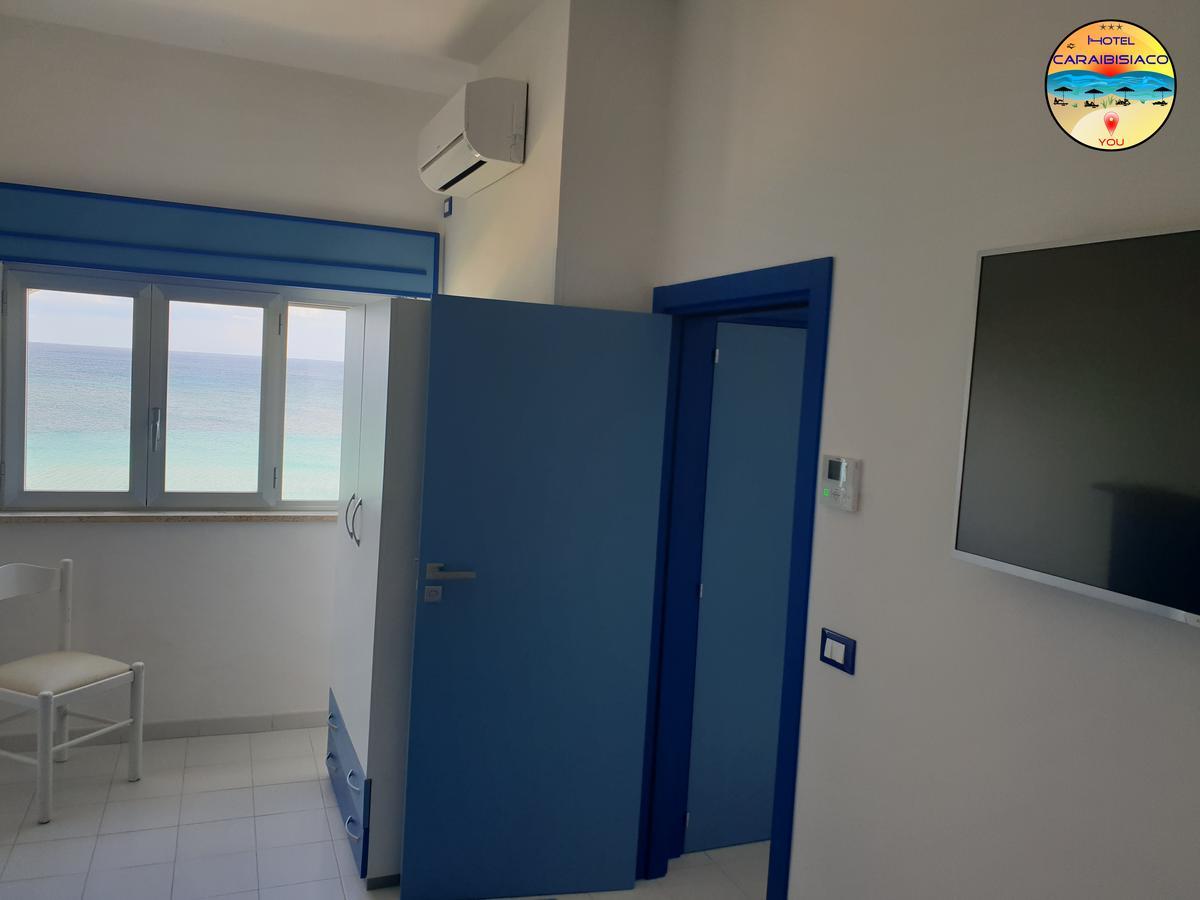 Hotel Caraibisiaco sul mare San Pietro in Bevagna Esterno foto